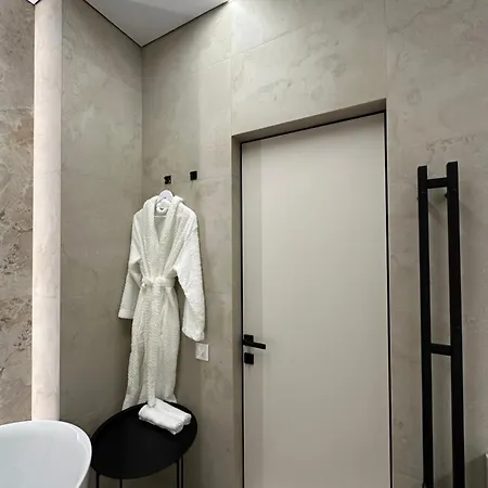 Apartment шикарная двушка в центре аркадии Odesa
