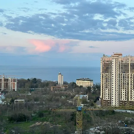 шикарная двушка в центре аркадии * Odesa